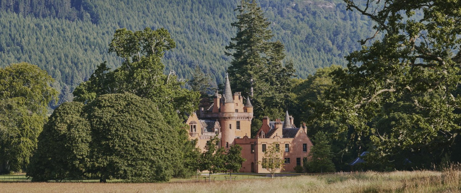 Across field 1600 Aldourie Castle