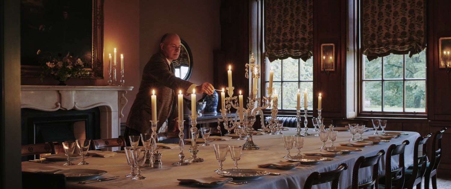 Aldourie - Dining Room lighting candles 1600